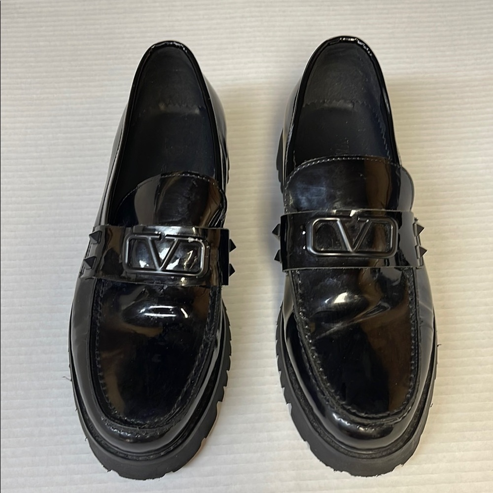 Valentino Rock Stud Patent Leather Loafers. Size 41